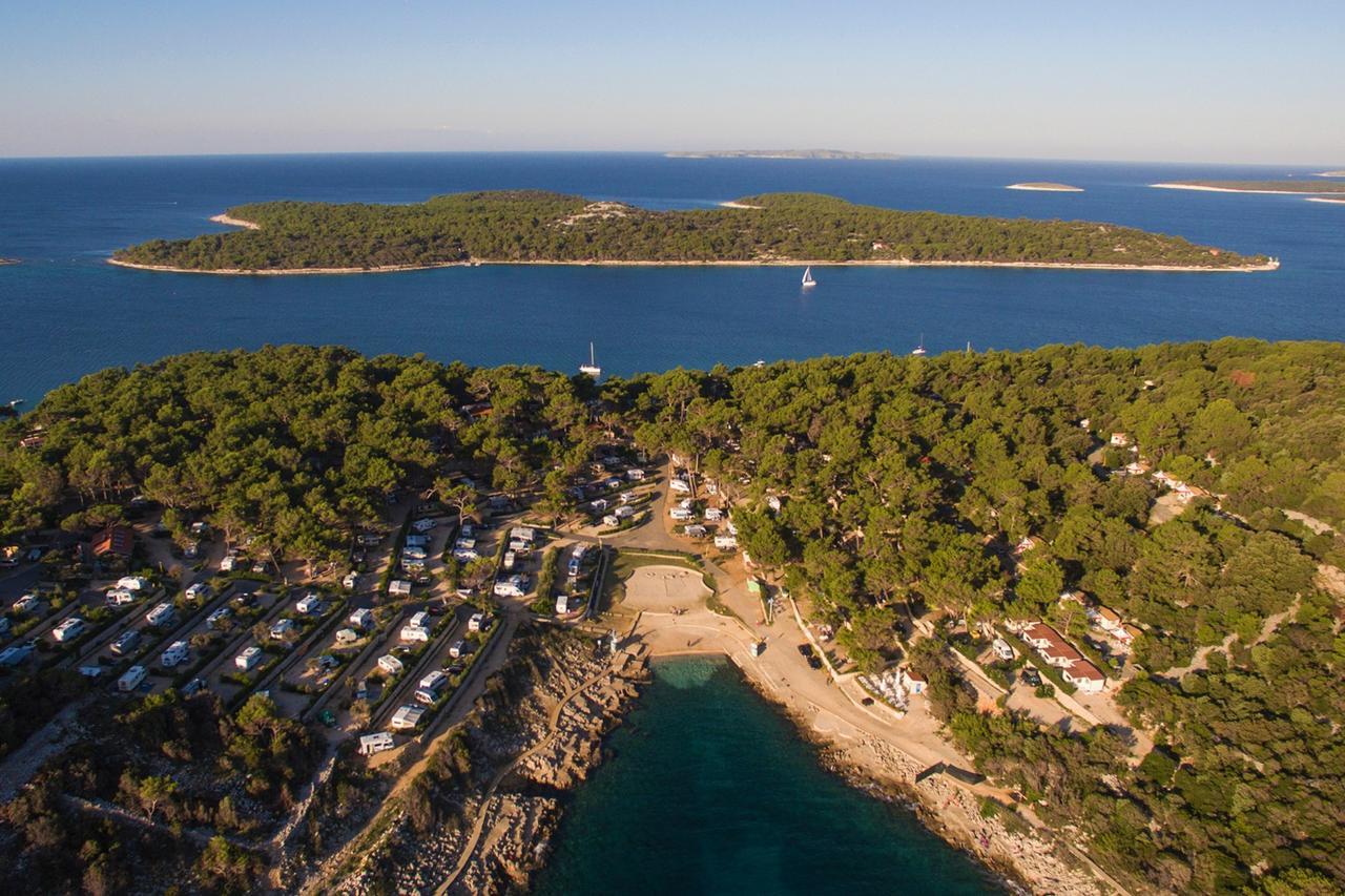 Victoria Mobilehome Camping Village Poljana Mali Lošinj Exteriör bild