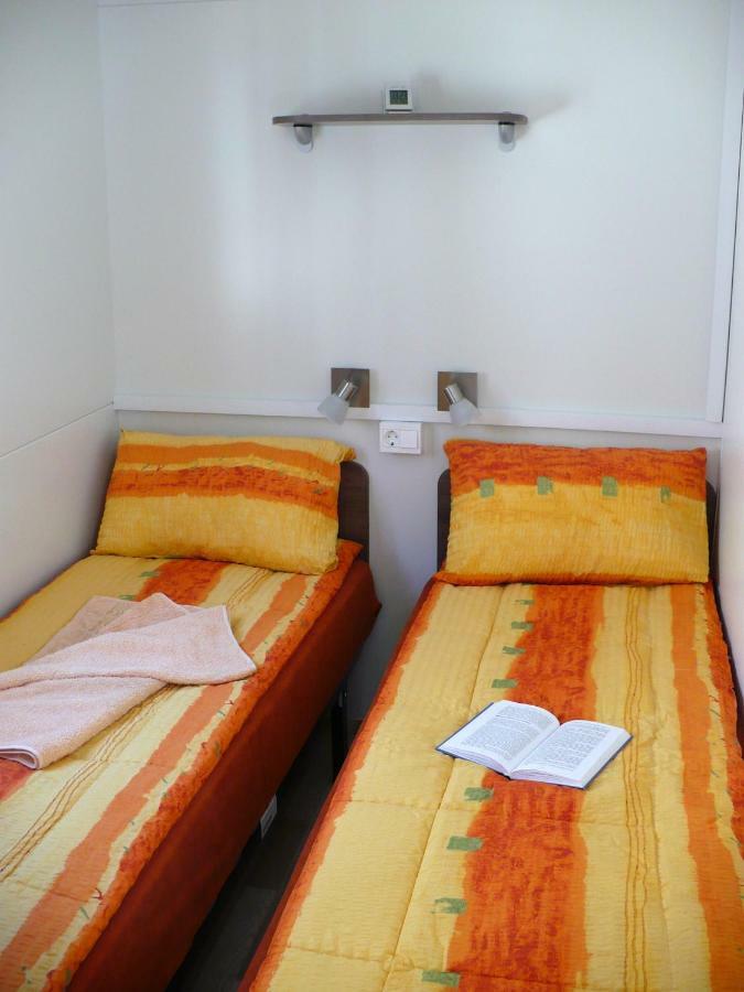 Victoria Mobilehome Camping Village Poljana Mali Lošinj Exteriör bild